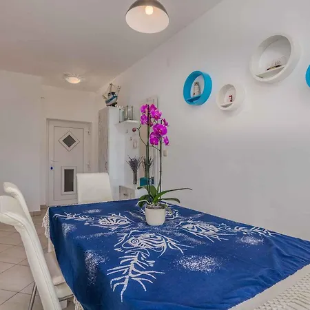 In - Insel Krk 47401 Apartament Vrbnik (Primorje-Gorski Kotar)